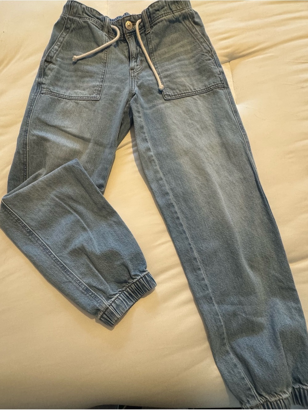 American Eagle Outfitters Light Wash Jogger Jeans
